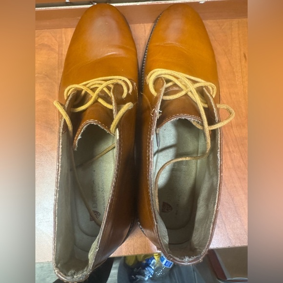 Deer Stags Tan Chukka Boots main image 10